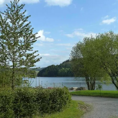 Dom wakacyjny Forest-fringed Comfort