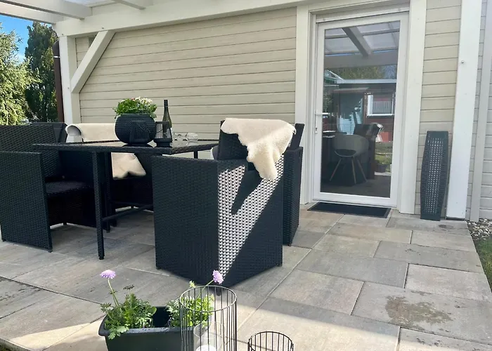 Forest-fringed Comfort *