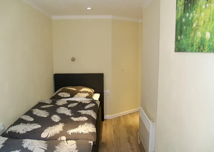 Forest-fringed Comfort بيت للعطل